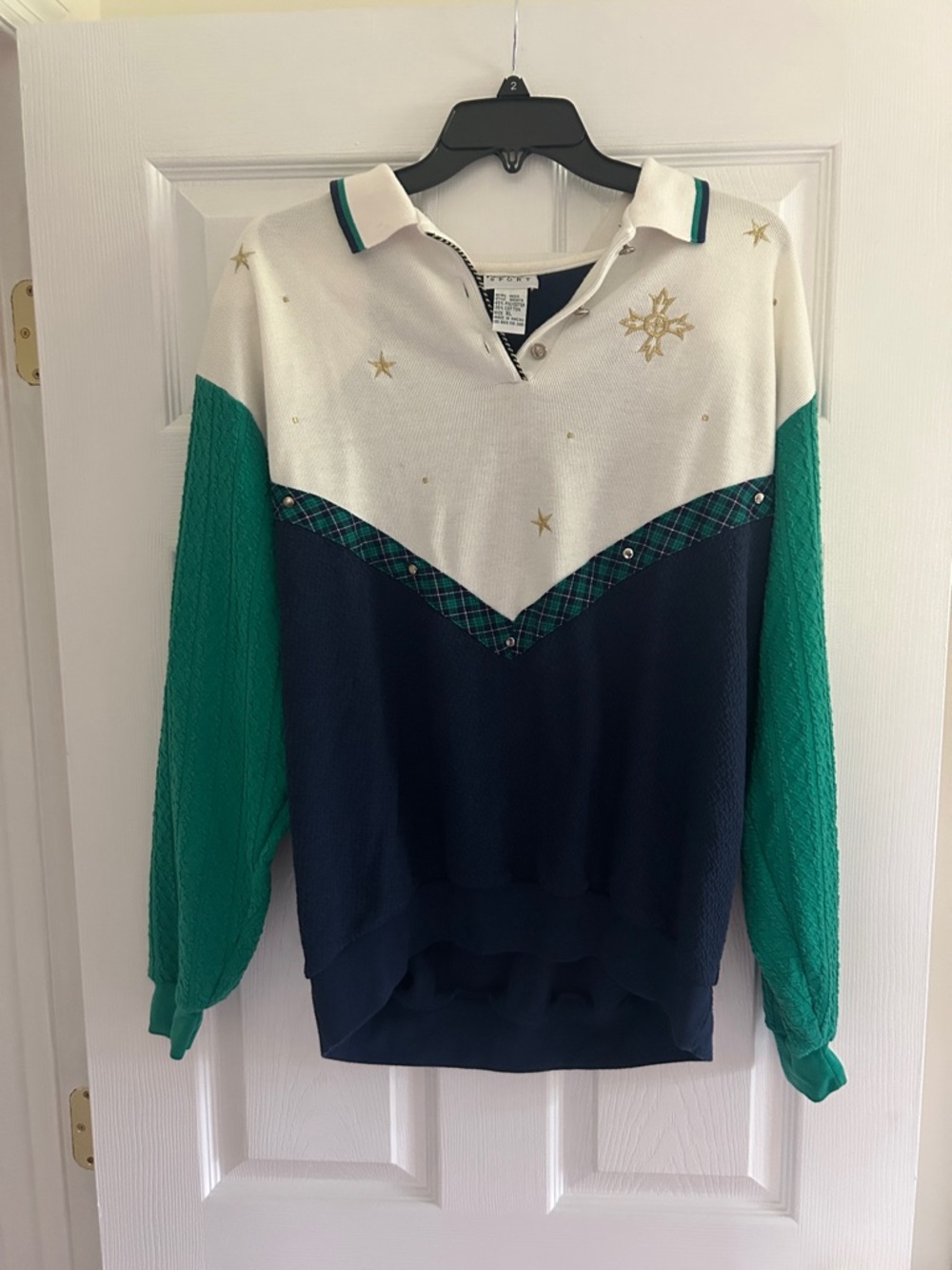 Colorblock Star Embroidered Polo Sweater - White, Navy & Green
